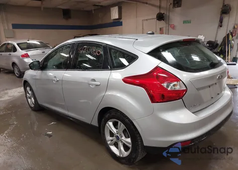 2013 Ford Focus Se z USA, uszkodzony, nr VIN 1FADP3K21DL208296
